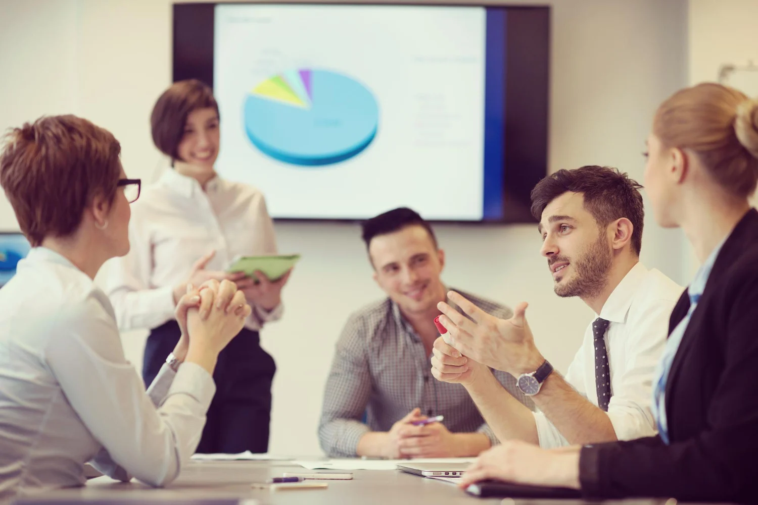 How to build a monthly hiring capacity plan before the month slips