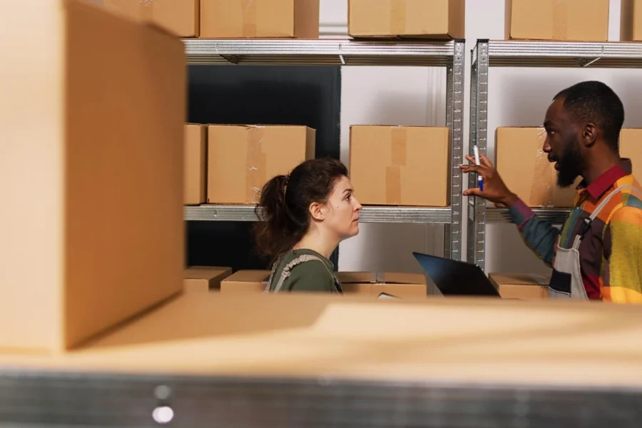 Distribution center hiring